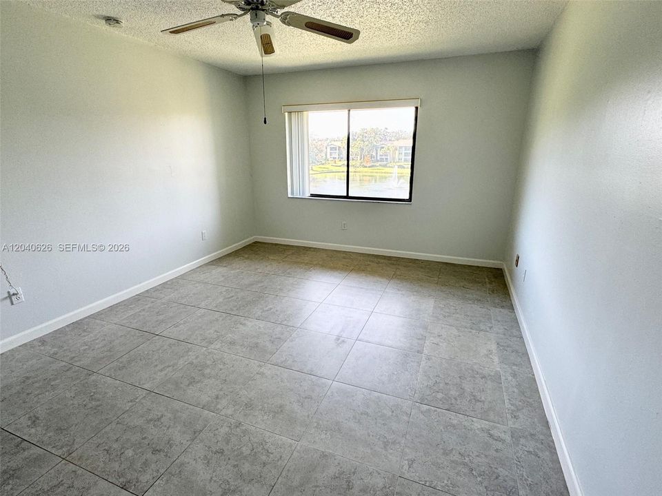 For Rent: $2,000 (2 beds, 2 baths, 1341 Square Feet)