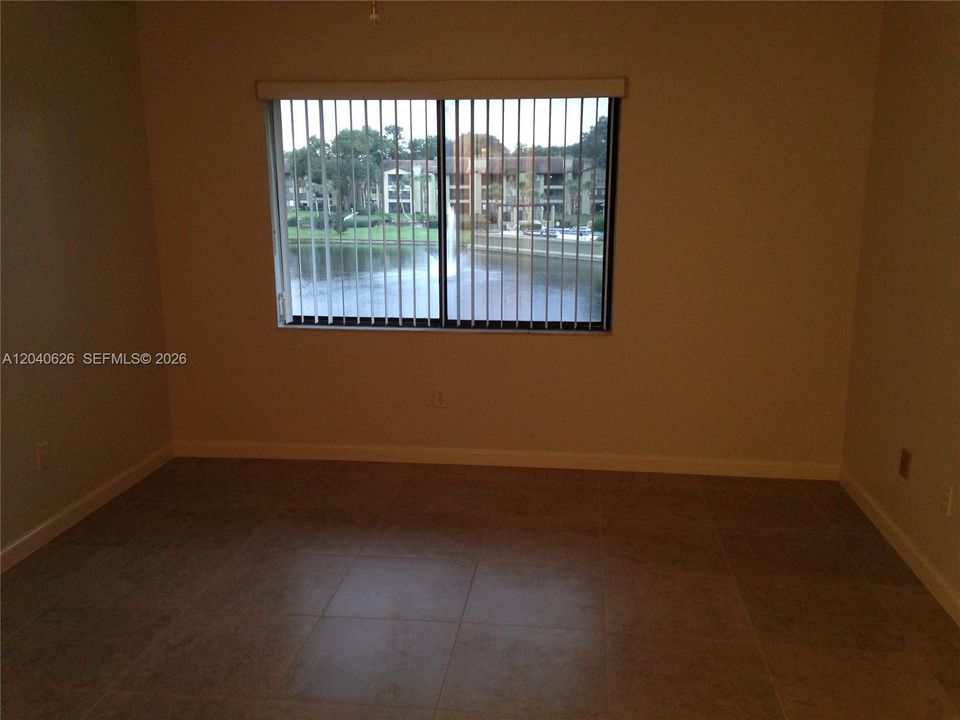 For Rent: $2,000 (2 beds, 2 baths, 1341 Square Feet)