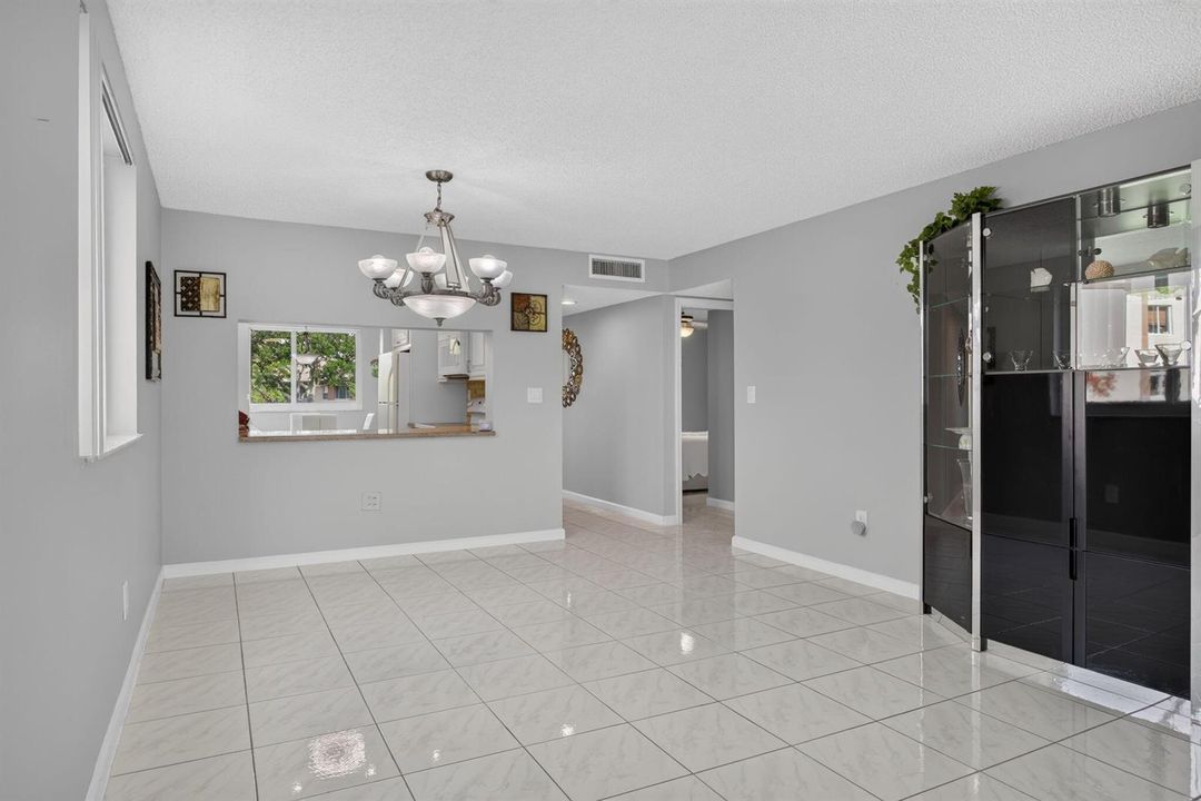 14-web-or-mls-7216-8296