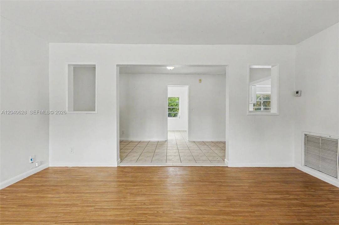 For Rent: $3,300 (3 beds, 2 baths, 1173 Square Feet)