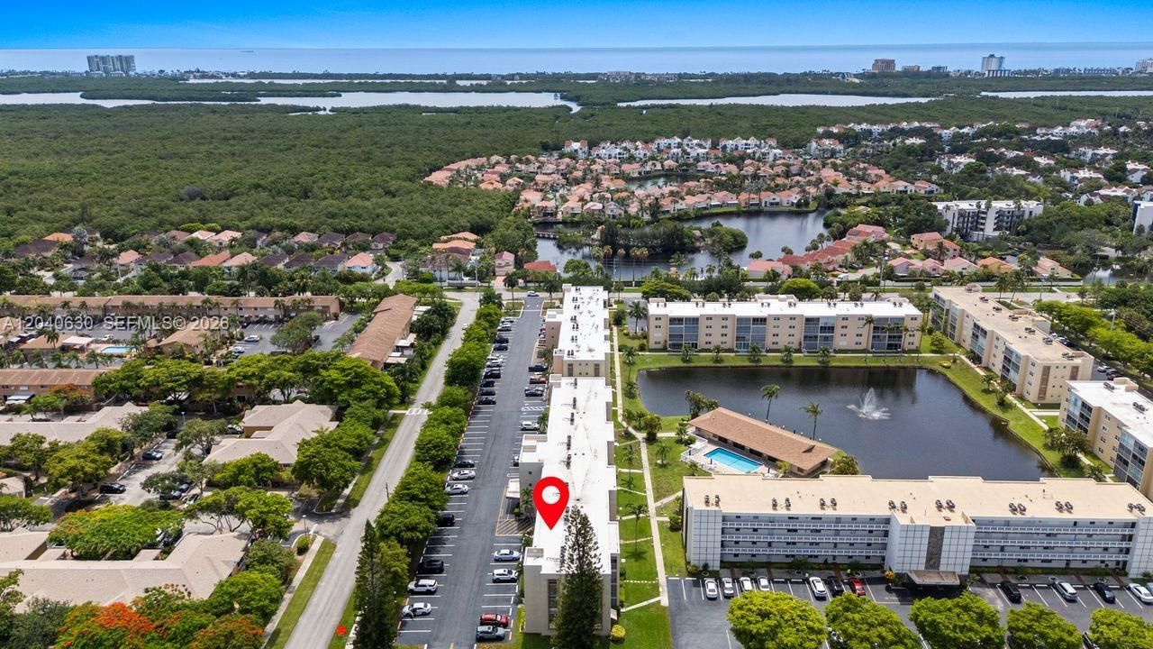 For Sale: $225,000 (2 beds, 2 baths, 1144 Square Feet)