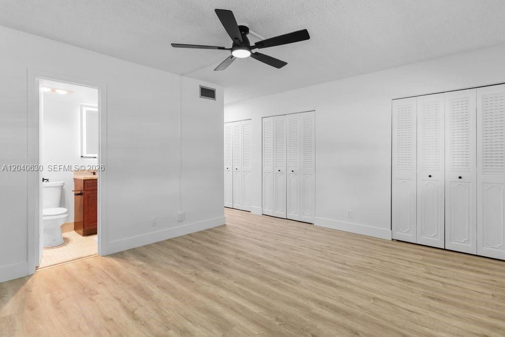 For Sale: $225,000 (2 beds, 2 baths, 1144 Square Feet)