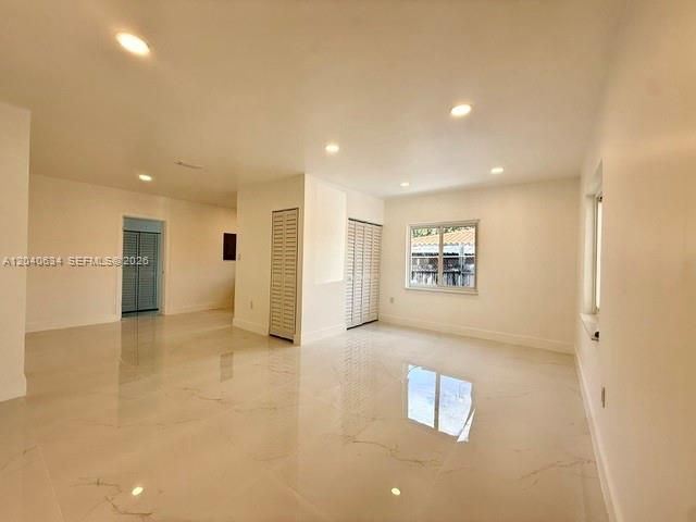 For Rent: $3,200 (3 beds, 2 baths, 1834 Square Feet)
