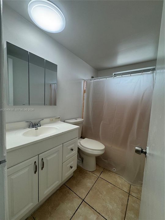 В аренду: $1,775 (1 спален, 1 ванн, 656 Квадратных фут)