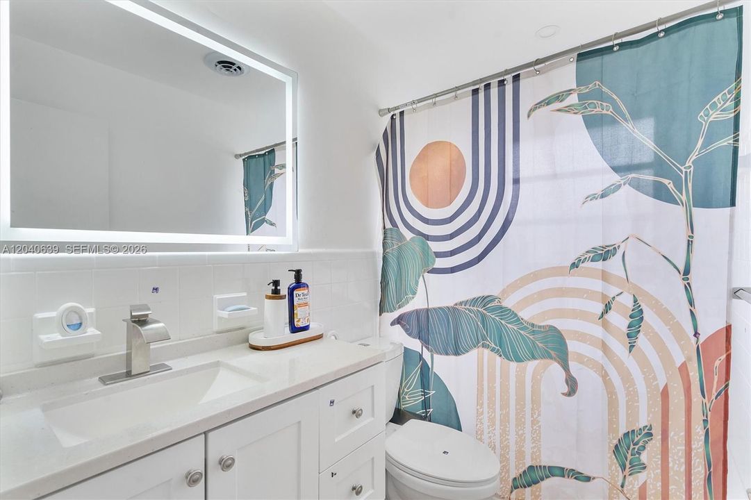 For Sale: $750,000 (4 beds, 3 baths, 2182 Square Feet)