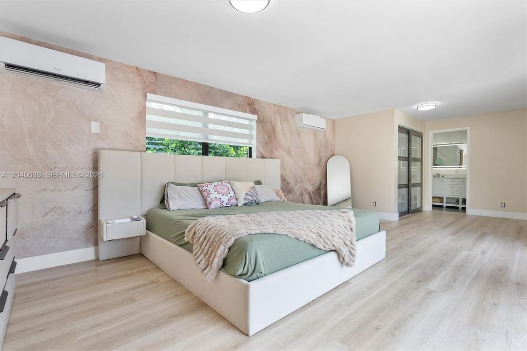 For Sale: $750,000 (4 beds, 3 baths, 2182 Square Feet)
