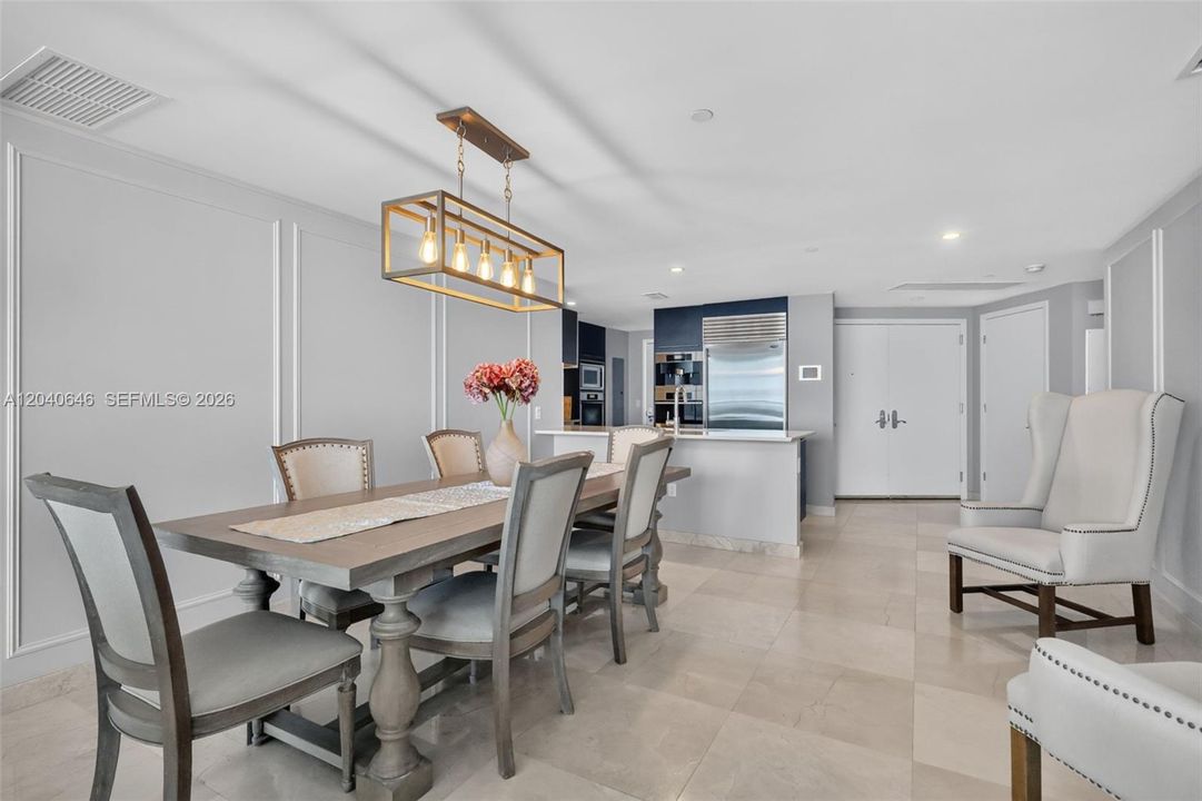 For Rent: $9,000 (2 beds, 3 baths, 1479 Square Feet)