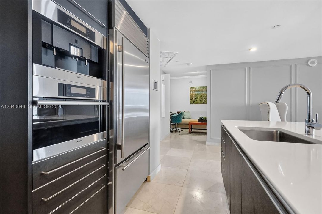 For Rent: $9,000 (2 beds, 3 baths, 1479 Square Feet)