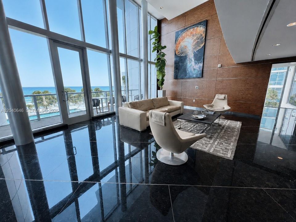 For Rent: $9,000 (2 beds, 3 baths, 1479 Square Feet)