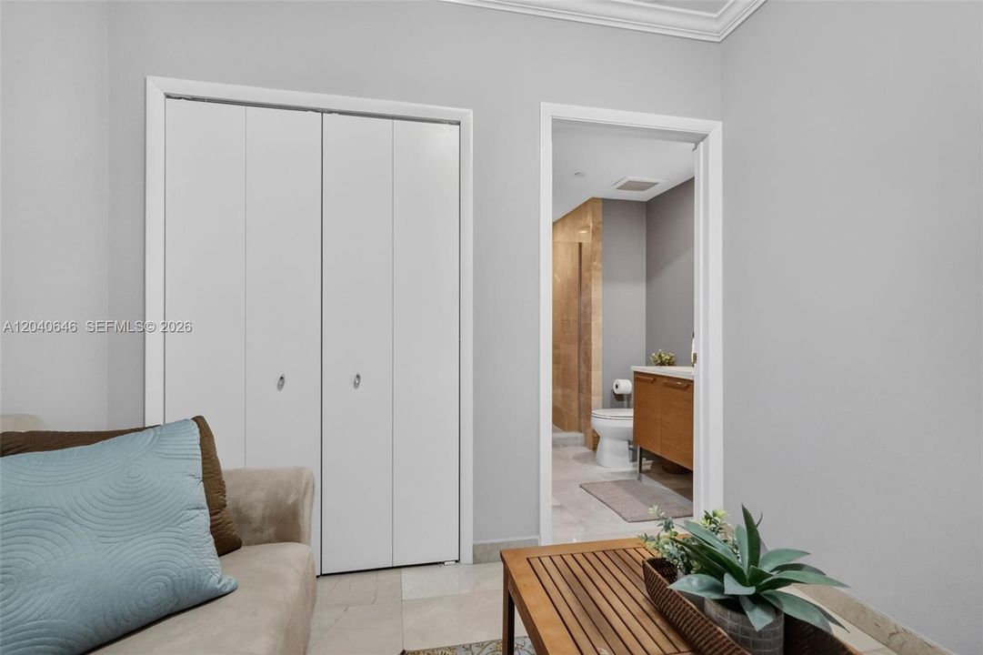 For Rent: $9,000 (2 beds, 3 baths, 1479 Square Feet)