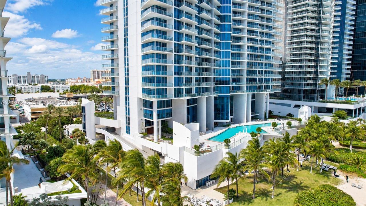 For Rent: $9,000 (2 beds, 3 baths, 1479 Square Feet)