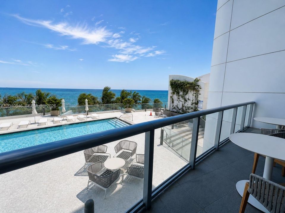 For Rent: $9,000 (2 beds, 3 baths, 1479 Square Feet)