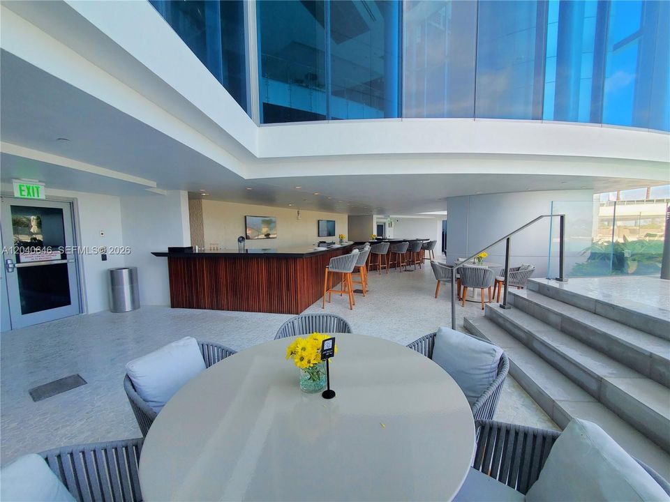 For Rent: $9,000 (2 beds, 3 baths, 1479 Square Feet)