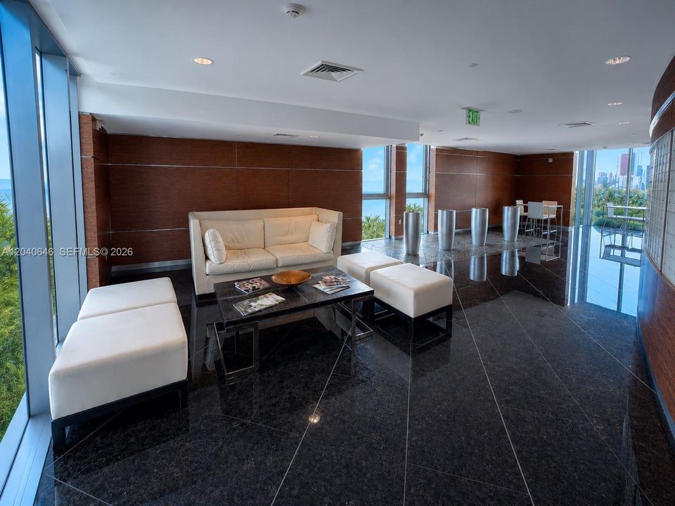 For Rent: $9,000 (2 beds, 3 baths, 1479 Square Feet)