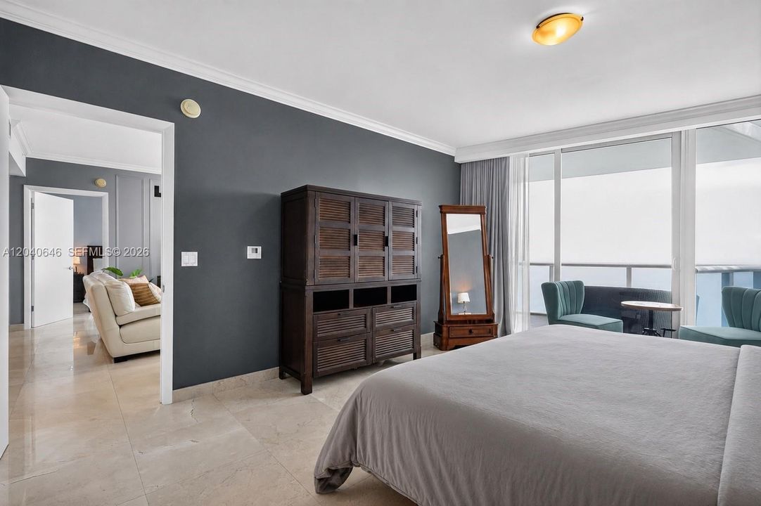 For Rent: $9,000 (2 beds, 3 baths, 1479 Square Feet)
