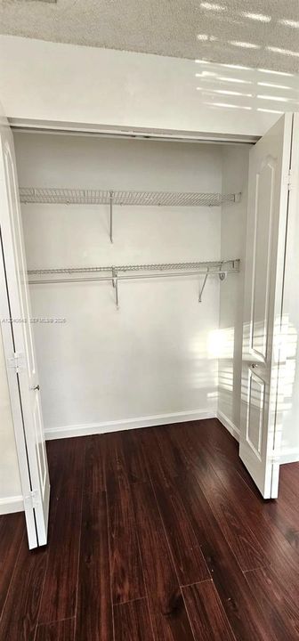 En Renta: $2,550 (3 camas, 2 baños, 1150 Pies cuadrados)