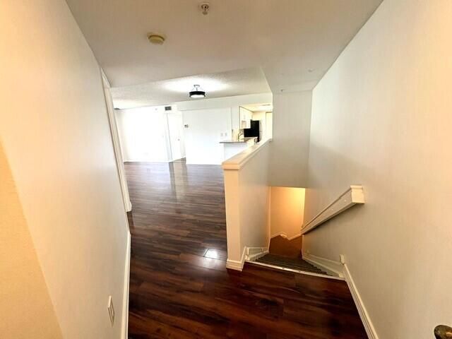Living Dining Area