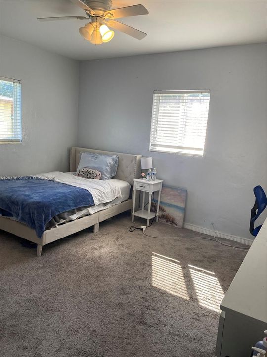 For Sale: $590,000 (4 beds, 2 baths, 1705 Square Feet)