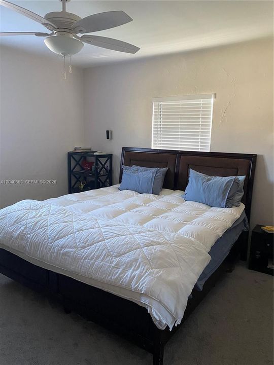For Sale: $590,000 (4 beds, 2 baths, 1705 Square Feet)