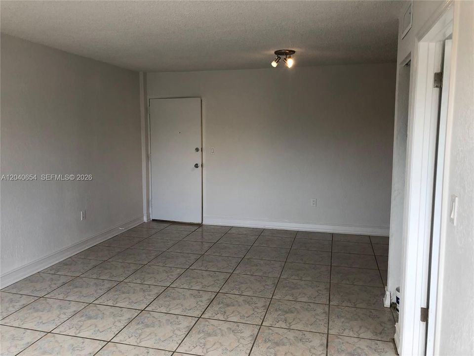En Renta: $1,800 (1 camas, 1 baños, 638 Pies cuadrados)