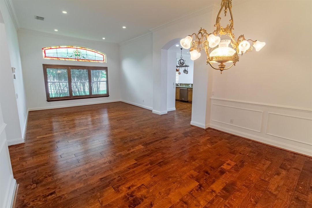 Living RM/Dining RM