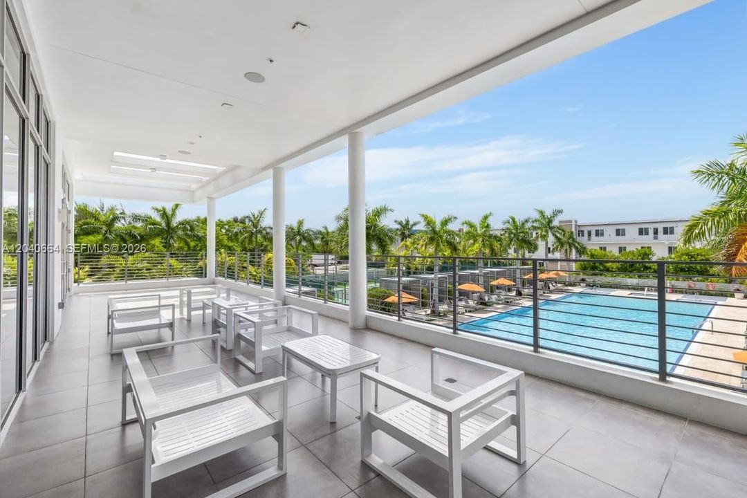 For Sale: $915,000 (4 beds, 3 baths, 2437 Square Feet)