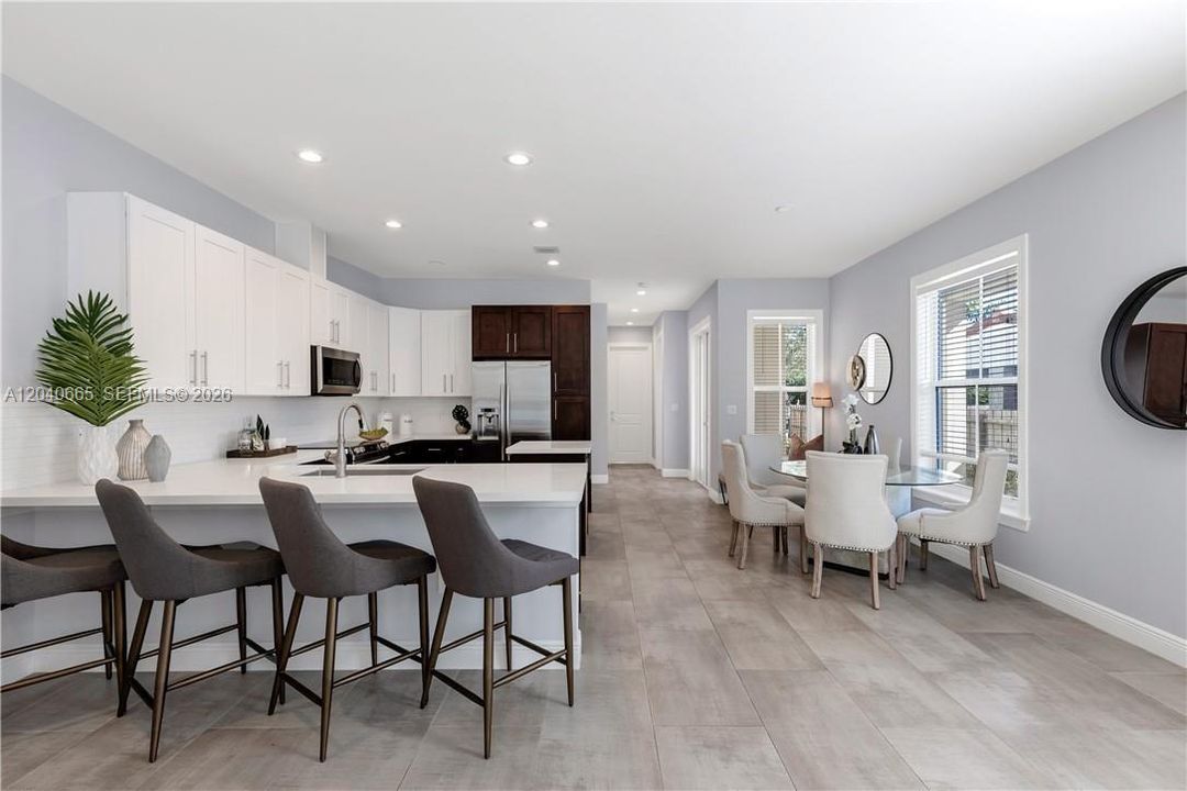 For Rent: $6,750 (4 beds, 3 baths, 2680 Square Feet)