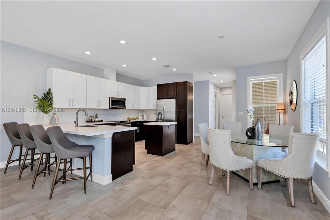 For Rent: $6,750 (4 beds, 3 baths, 2680 Square Feet)