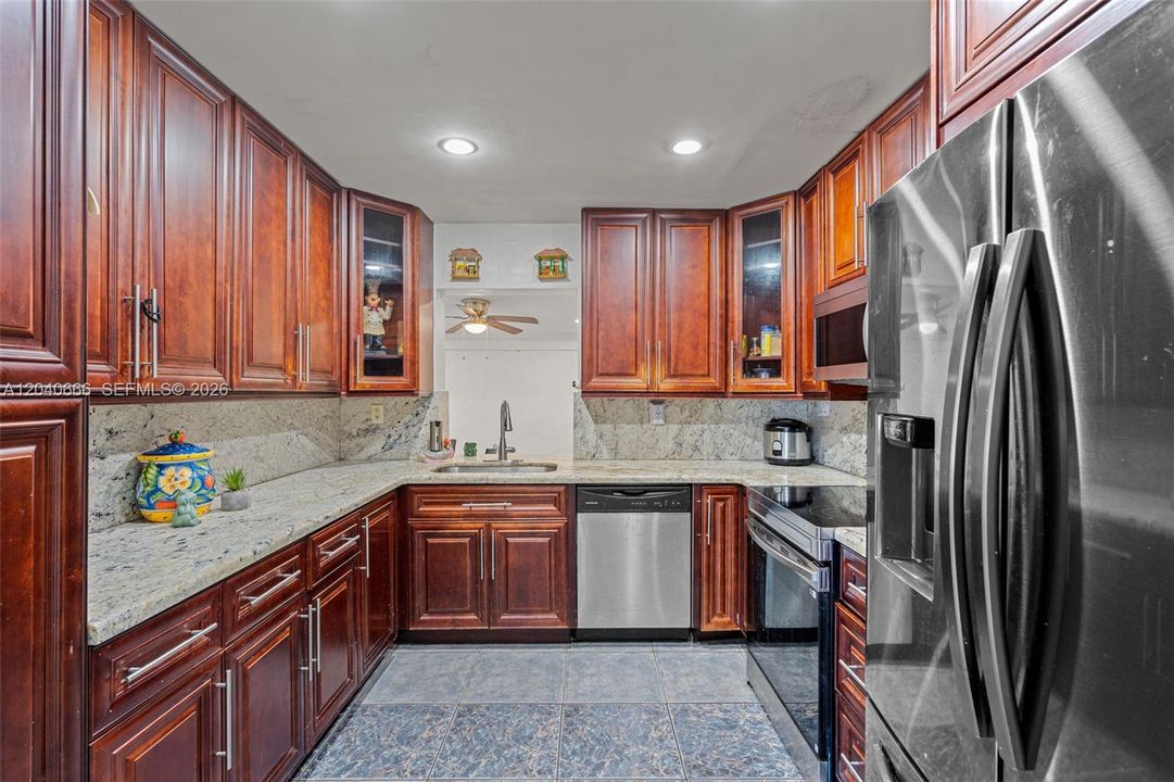 For Sale: $760,000 (4 beds, 3 baths, 1791 Square Feet)