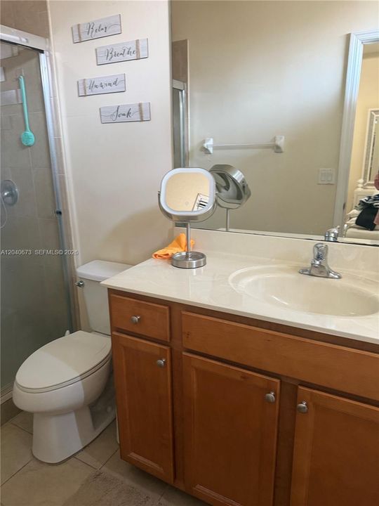 For Sale: $445,000 (2 beds, 2 baths, 1422 Square Feet)