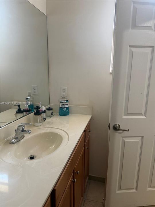 For Sale: $445,000 (2 beds, 2 baths, 1422 Square Feet)