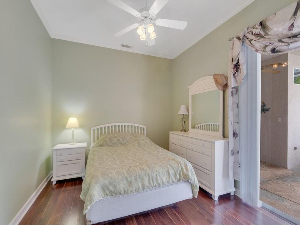 2nd Bedroom