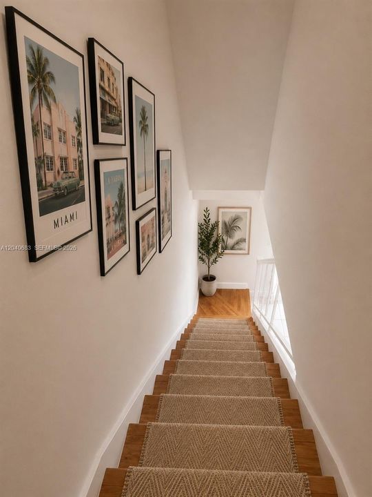For Rent: $1,900 (1 beds, 1 baths, 771 Square Feet)