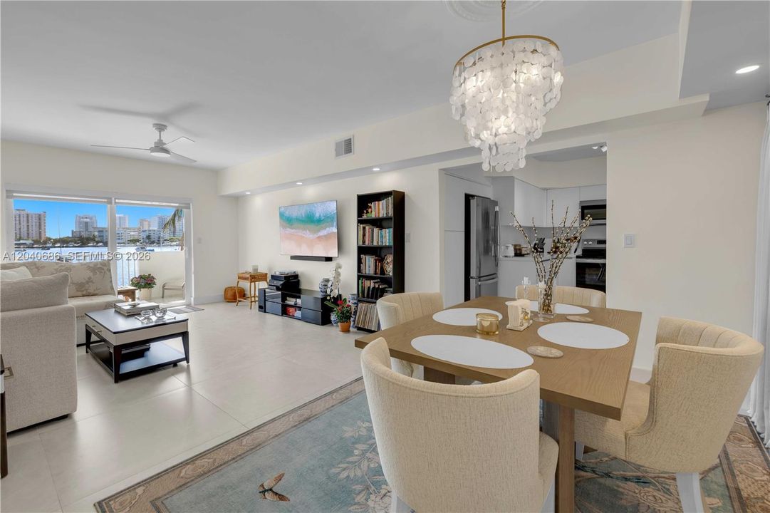 For Sale: $495,000 (2 beds, 2 baths, 1190 Square Feet)
