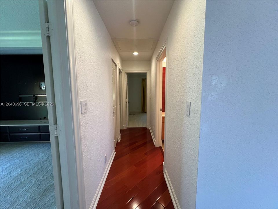 В аренду: $6,700 (4 спален, 2 ванн, 2434 Квадратных фут)