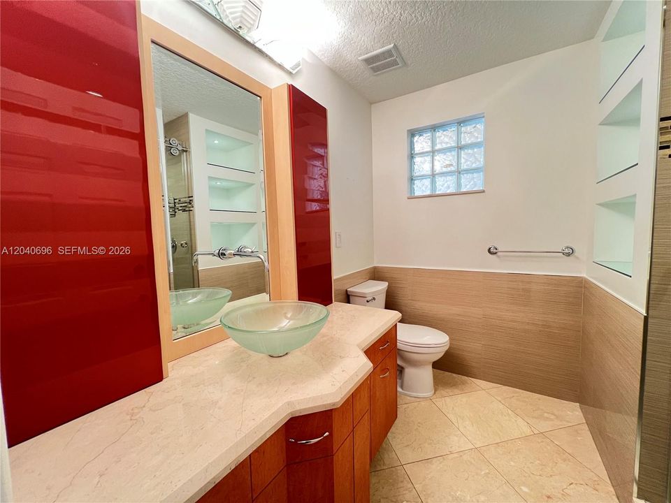 В аренду: $6,700 (4 спален, 2 ванн, 2434 Квадратных фут)