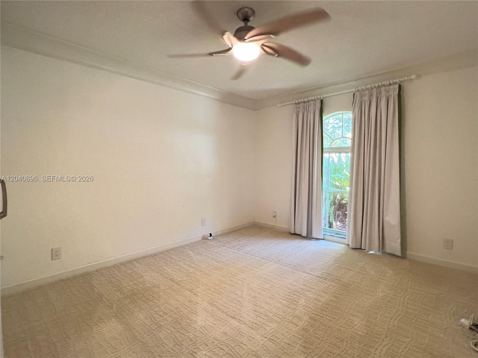 В аренду: $6,700 (4 спален, 2 ванн, 2434 Квадратных фут)