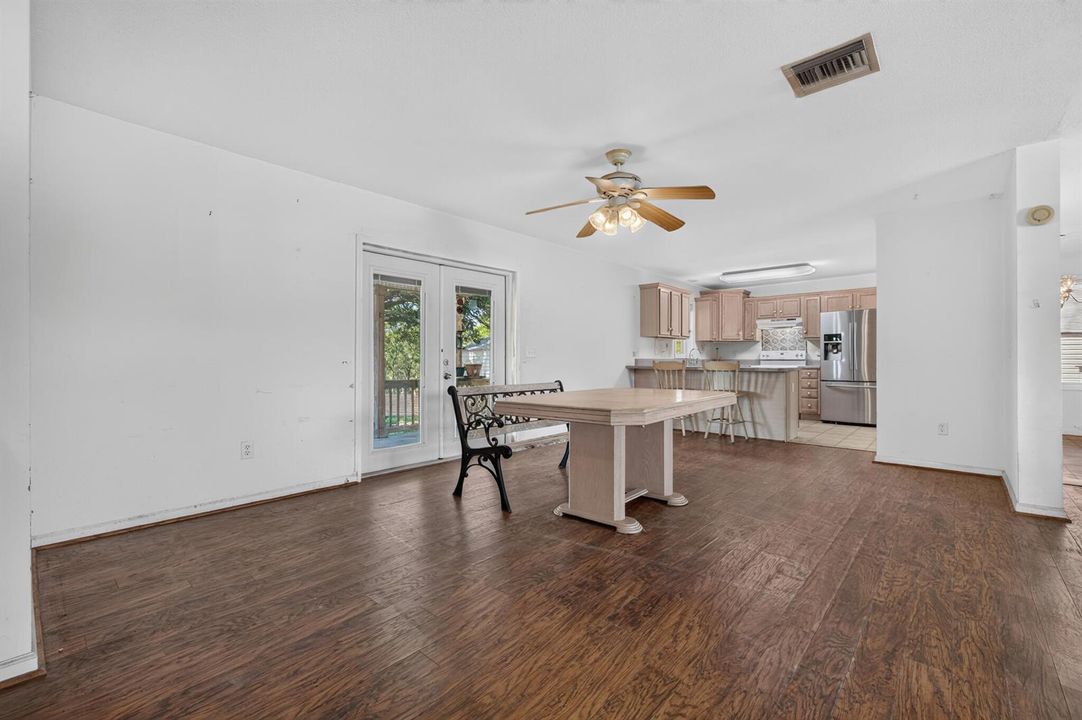 Large dining area 2546 27th St OK