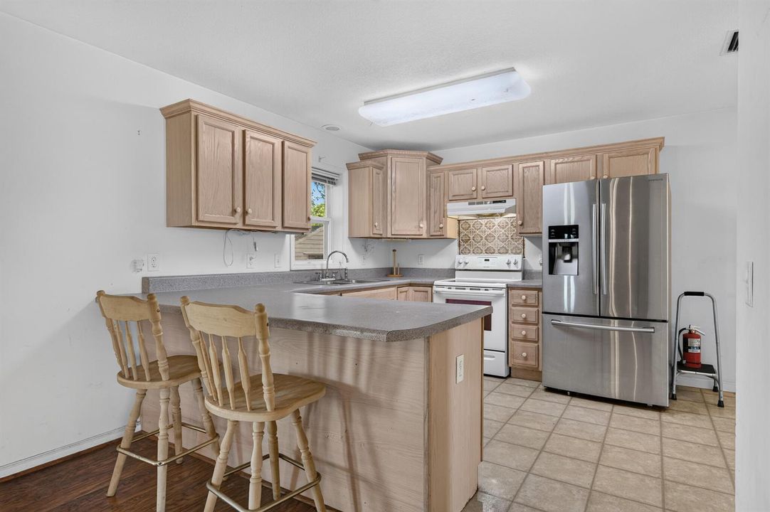 Spacious open kitchen 2546 27th St