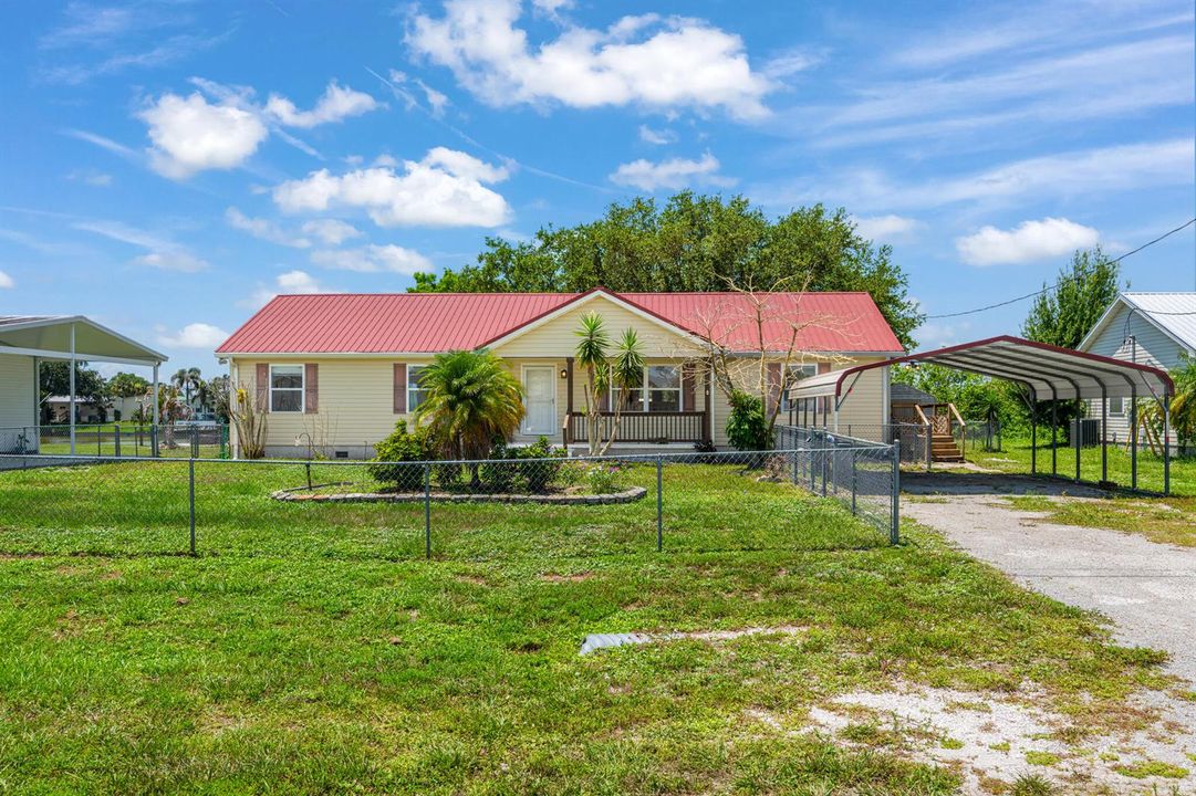 Front of Home 2546 27th St Okeechobee