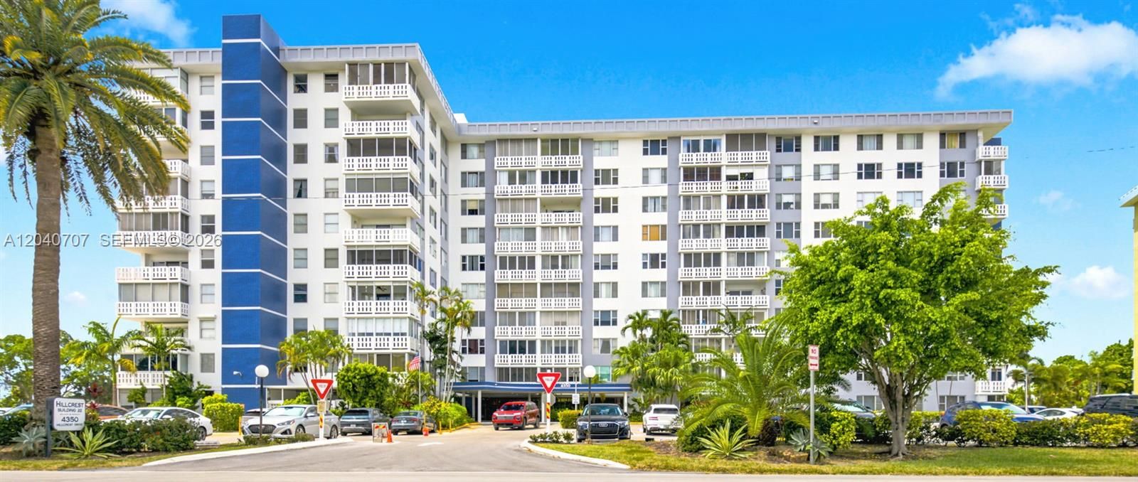 For Sale: $189,000 (2 beds, 2 baths, 1284 Square Feet)