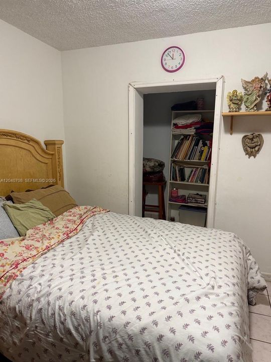 For Sale: $450,000 (2 beds, 2 baths, 1006 Square Feet)