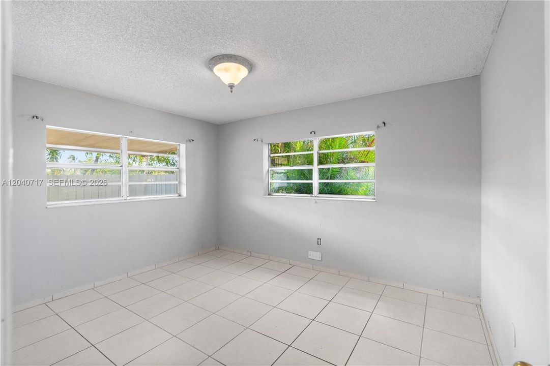 For Sale: $589,900 (4 beds, 3 baths, 2335 Square Feet)
