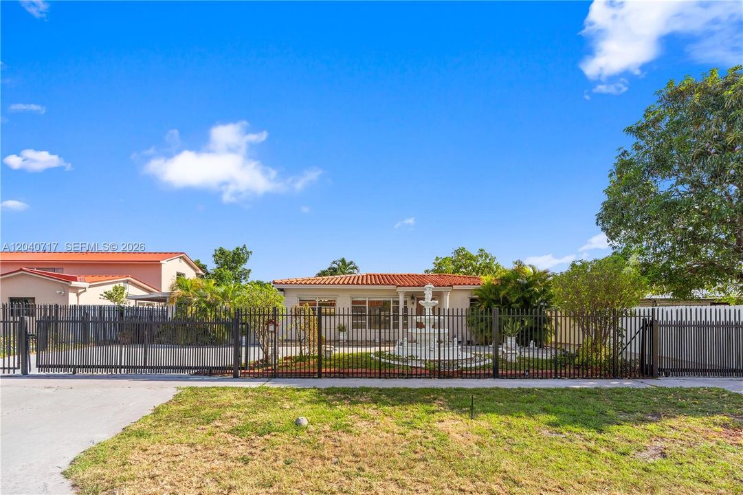 For Sale: $589,900 (4 beds, 3 baths, 2335 Square Feet)