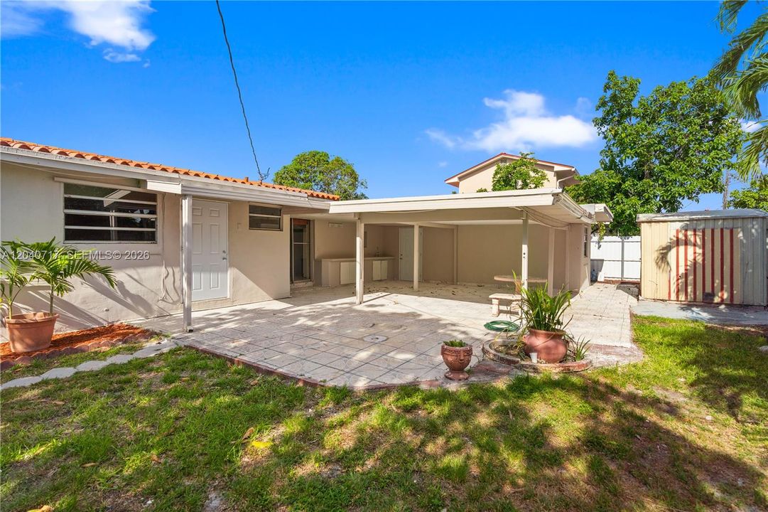 For Sale: $589,900 (4 beds, 3 baths, 2335 Square Feet)
