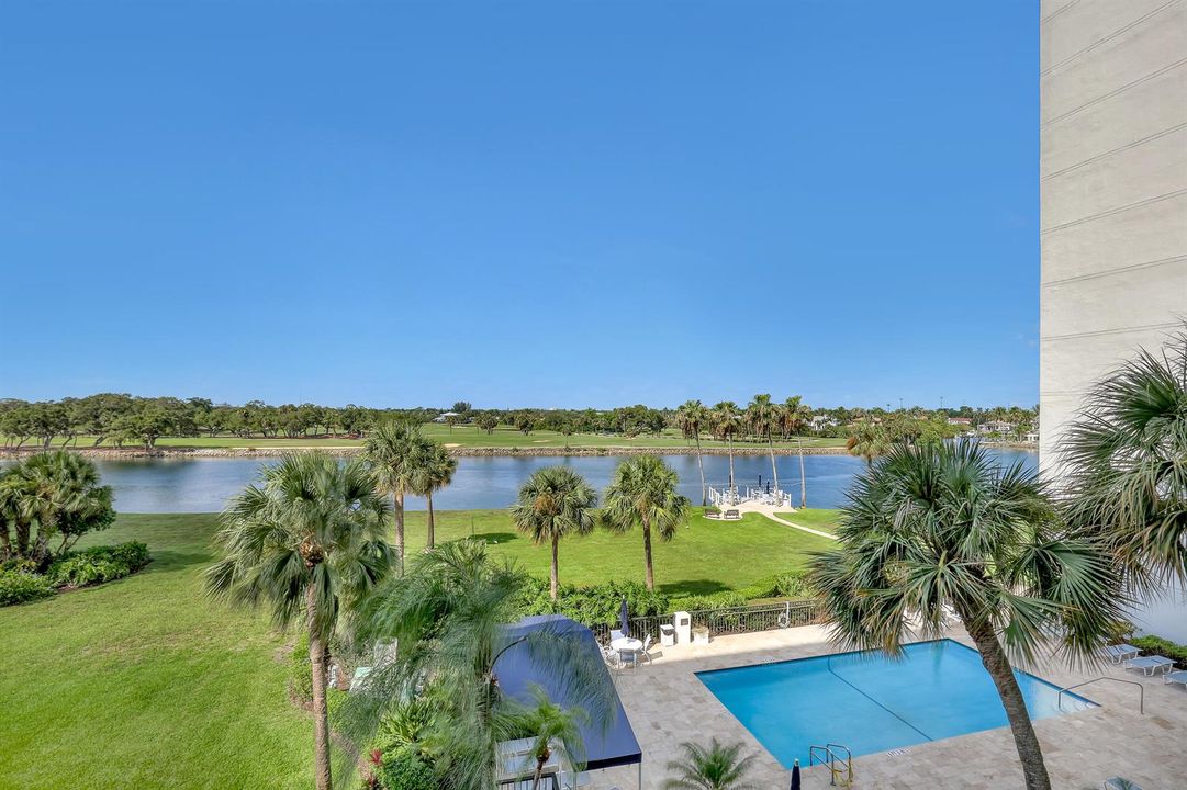 Intracoastal & Golf Views