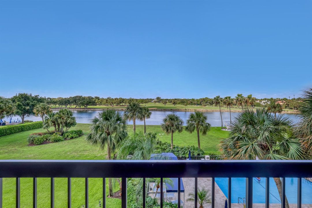 Panoramic Balcony Views