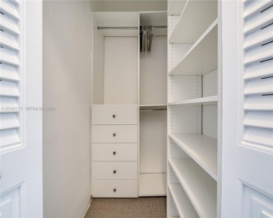 В аренду: $1,900 (1 спален, 1 ванн, 800 Квадратных фут)