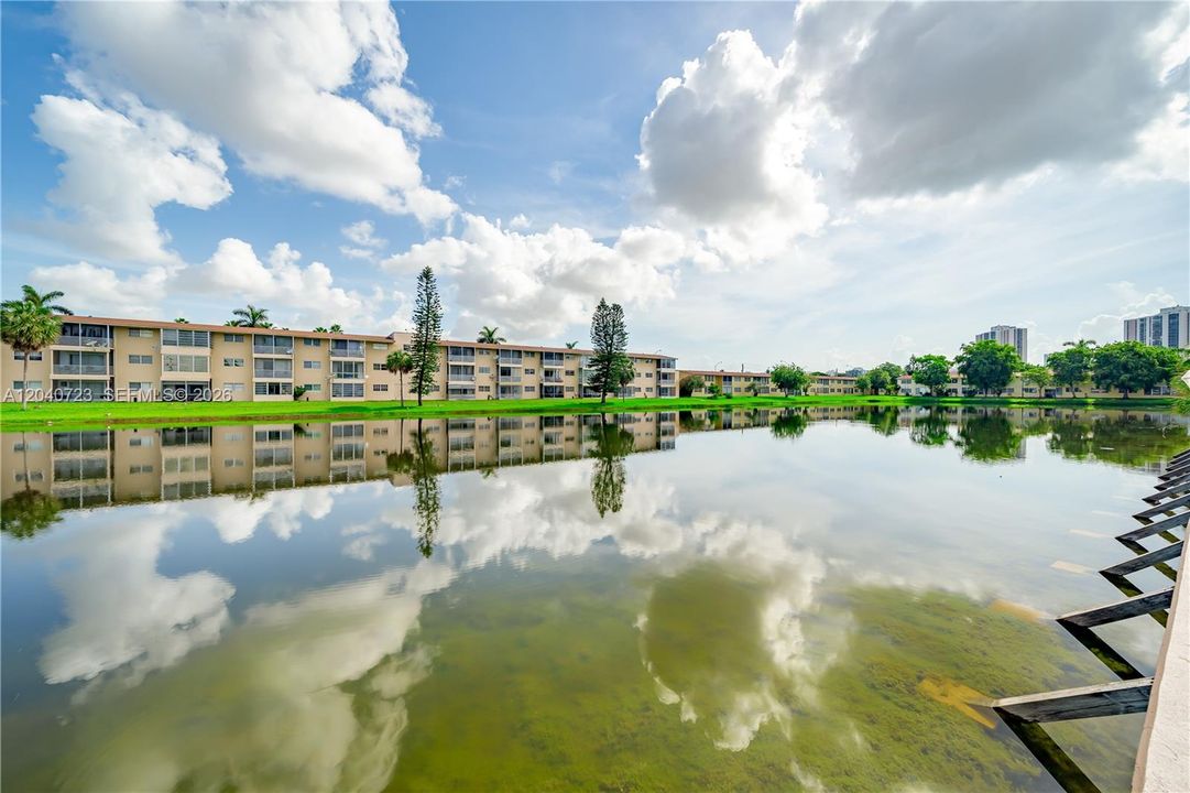 В аренду: $1,900 (1 спален, 1 ванн, 800 Квадратных фут)