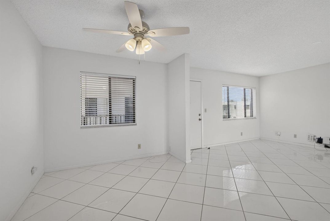 23-web-or-mls-BS1A4717